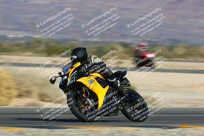 media/Jan-13-2024-SoCal Trackdays (Sat) [[9c032fe5aa]]/Turn 14 (10am)/